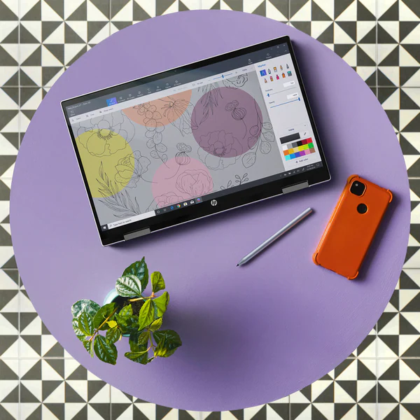21C1 - HP Pavilion x360 15.6 Convertible PC NaturalSilver FrontRight